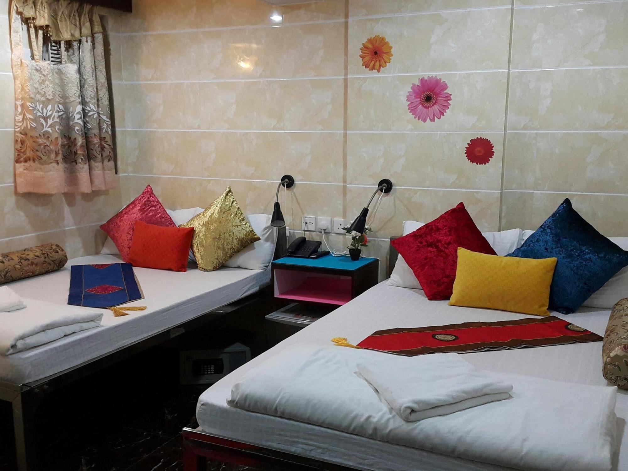 Ranjeet Guest House Hongkong Buitenkant foto